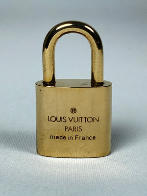 LOUIS VUITTON - PADLOCK & KEY SET #300