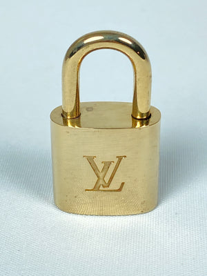 LOUIS VUITTON - PADLOCK & KEY SET #300