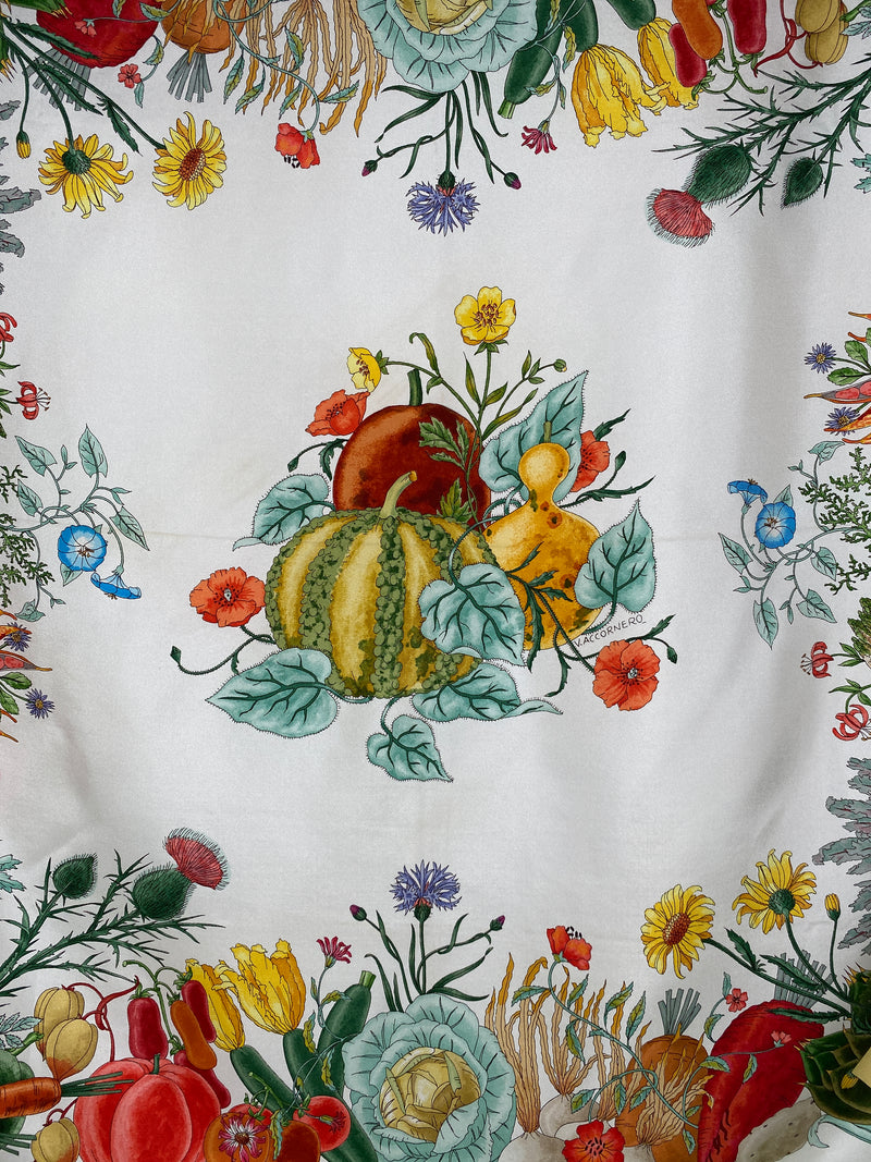 GUCCI - VINTAGE WILDFLOWERS SUMMER GARDEN SILK SCARF