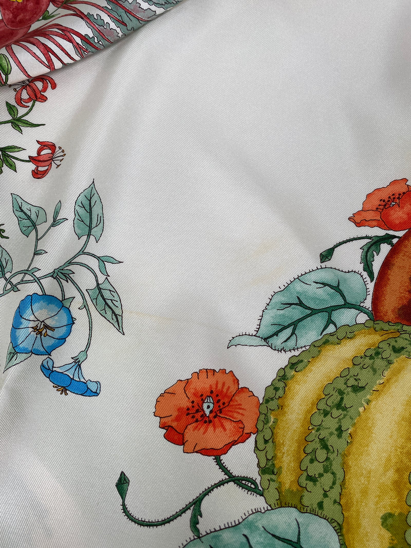 GUCCI VINTAGE WILDFLOWERS SUMMER GARDEN SILK SCARF RE.LUXE AU