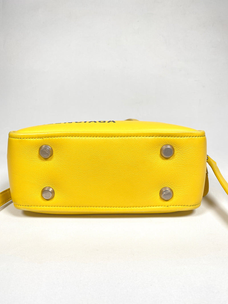 BALENCIAGA  - TRIANGLE SQUARE XS BAG IN YELLOW