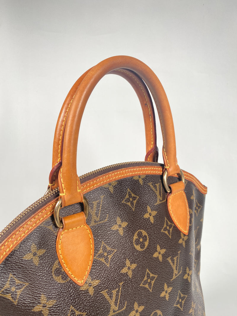 LOUIS VUITTON - LOCK IT PM IN MONOGRAM WITH LOCK & KEY