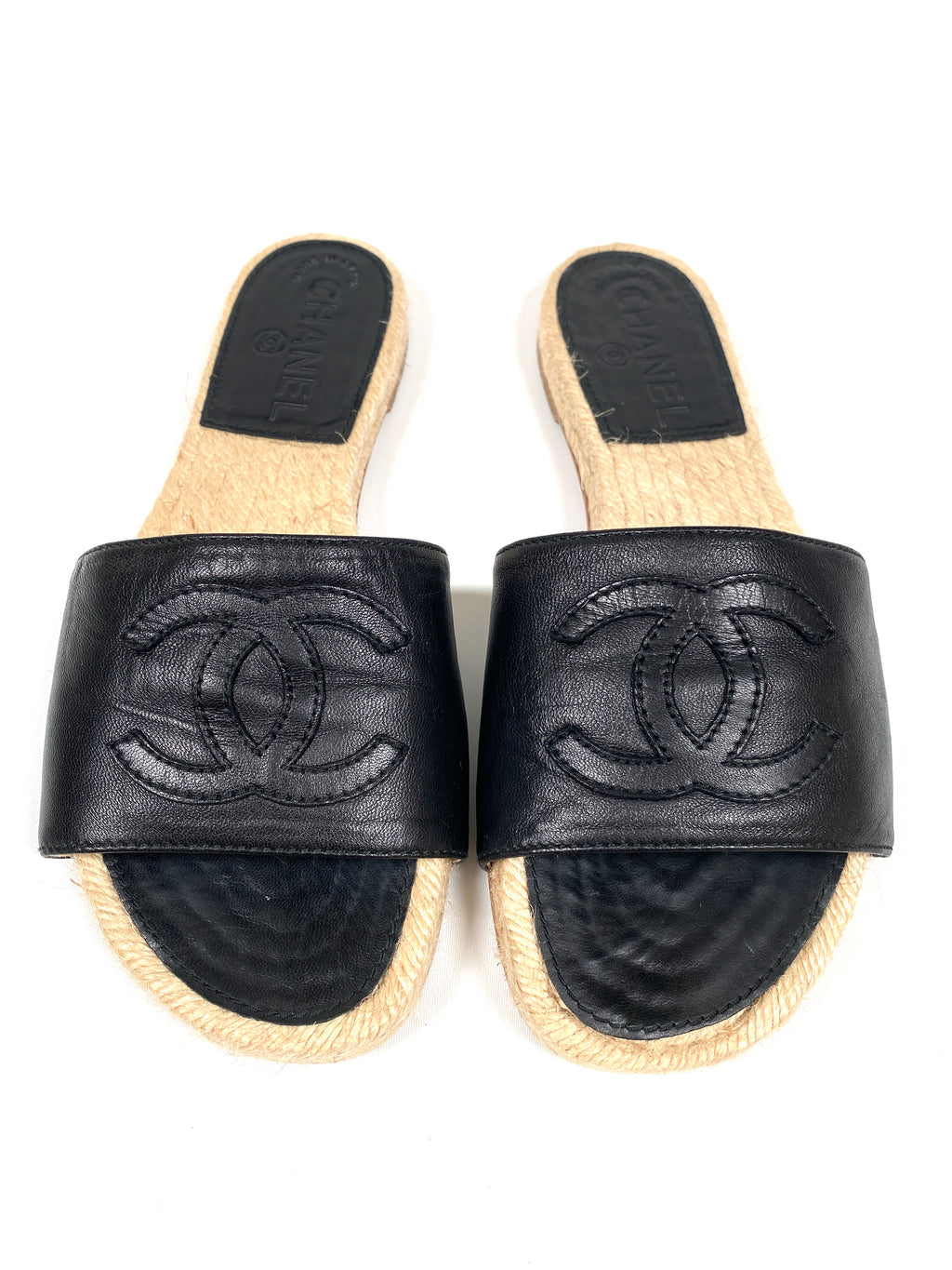 CHANEL - BLACK LAMBSKIN LEATHER ESPADRILLE SLIDES - SZ 38