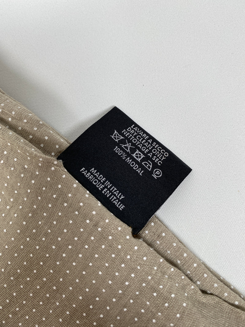 GUCCI - BEIGE WHITE POLKA DOT SPOT MODAL SCARF