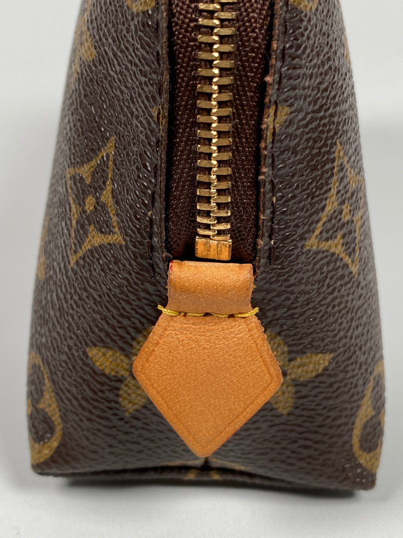 LOUIS VUITTON - MONOGRAM COSMETIC POUCH