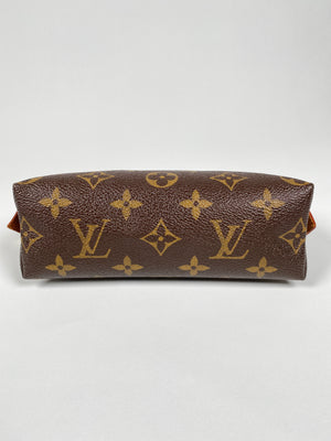 LOUIS VUITTON - MONOGRAM COSMETIC POUCH