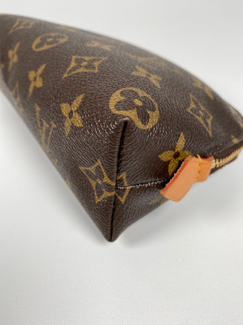 LOUIS VUITTON - MONOGRAM COSMETIC POUCH