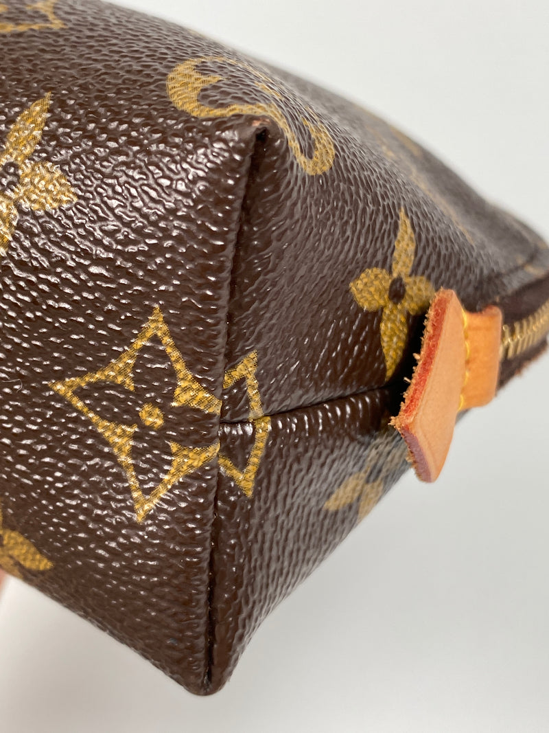 LOUIS VUITTON - MONOGRAM COSMETIC POUCH