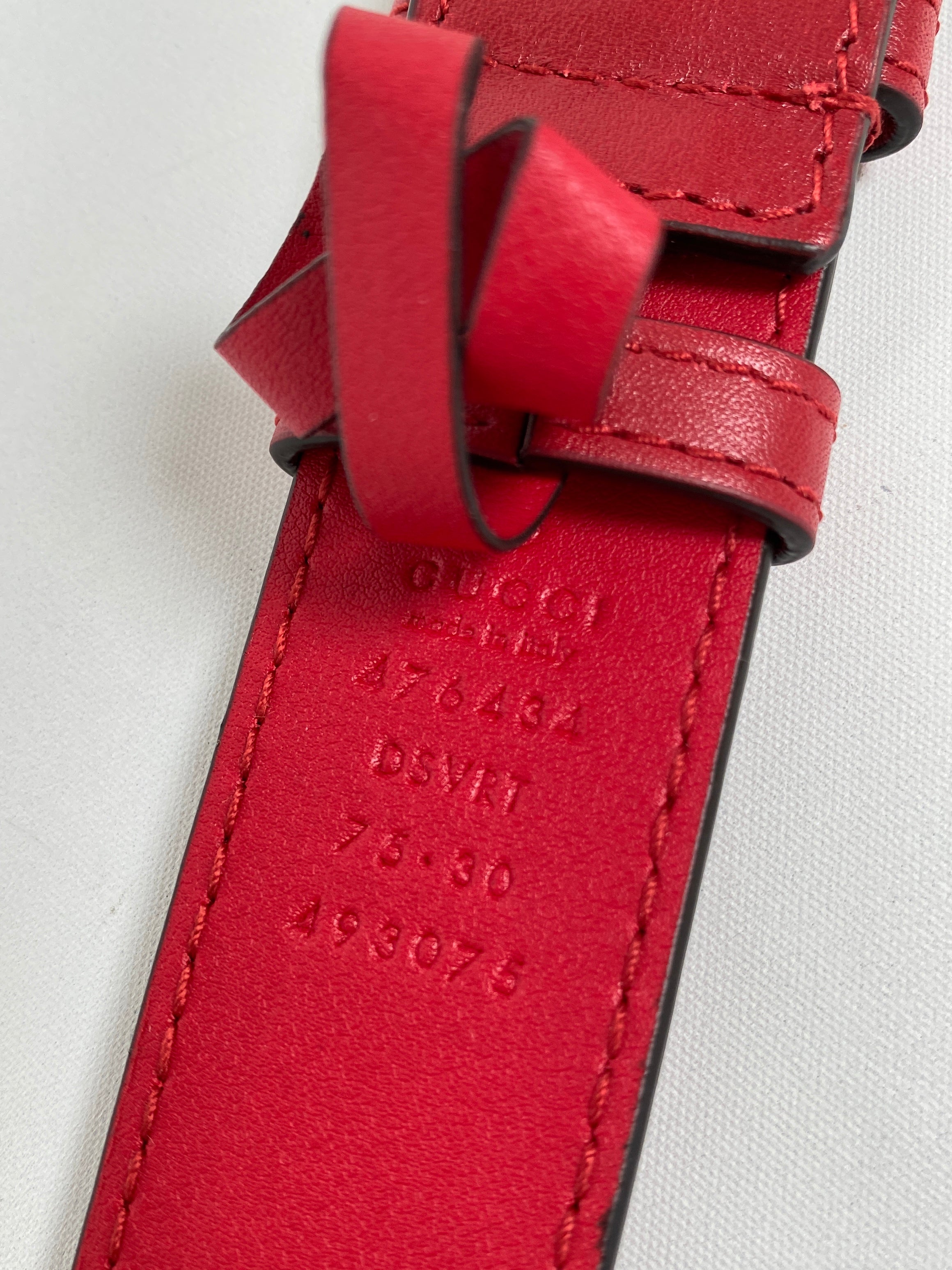 GUCCI - GG MARMONT RED MATELASSE BELT BAG - NEW – RE.LUXE AU