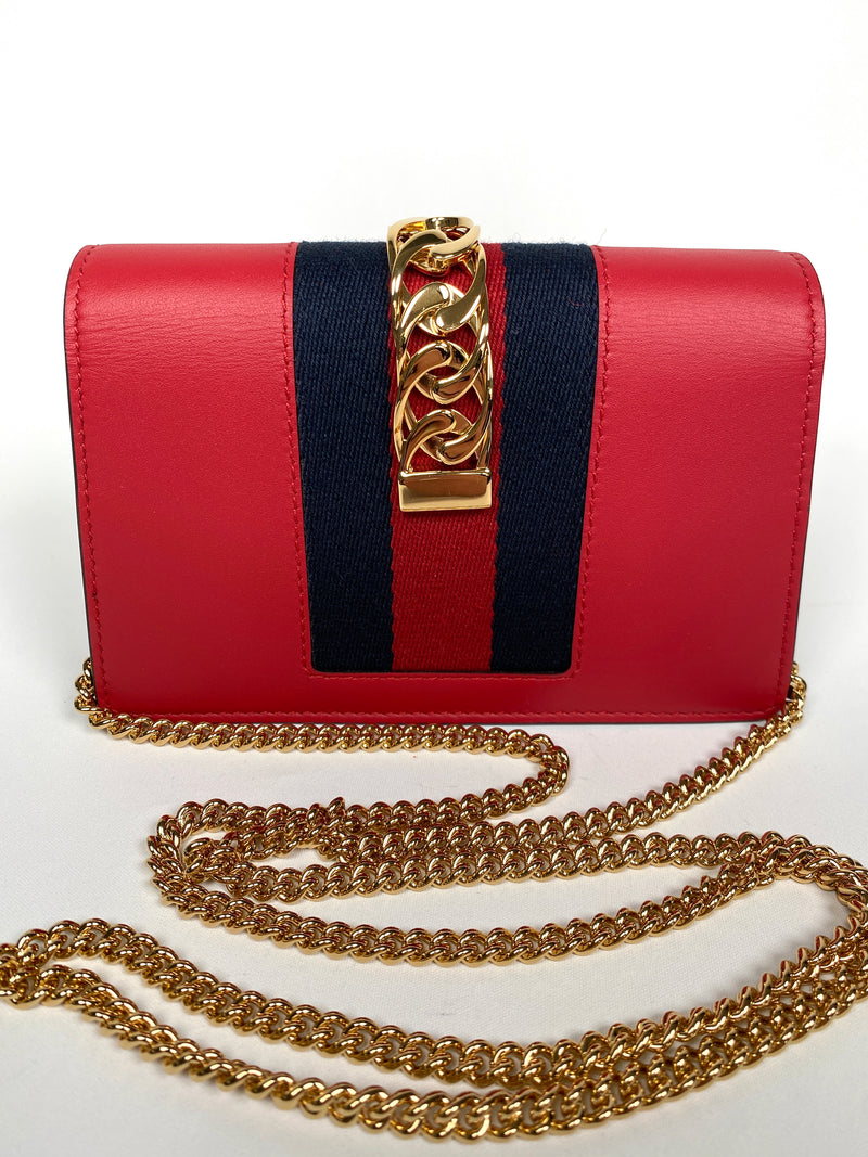 GUCCI - MINI SYLVIE LEATHER CHAIN BAG IN RED
