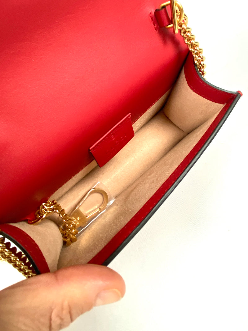 GUCCI - MINI SYLVIE LEATHER CHAIN BAG IN RED