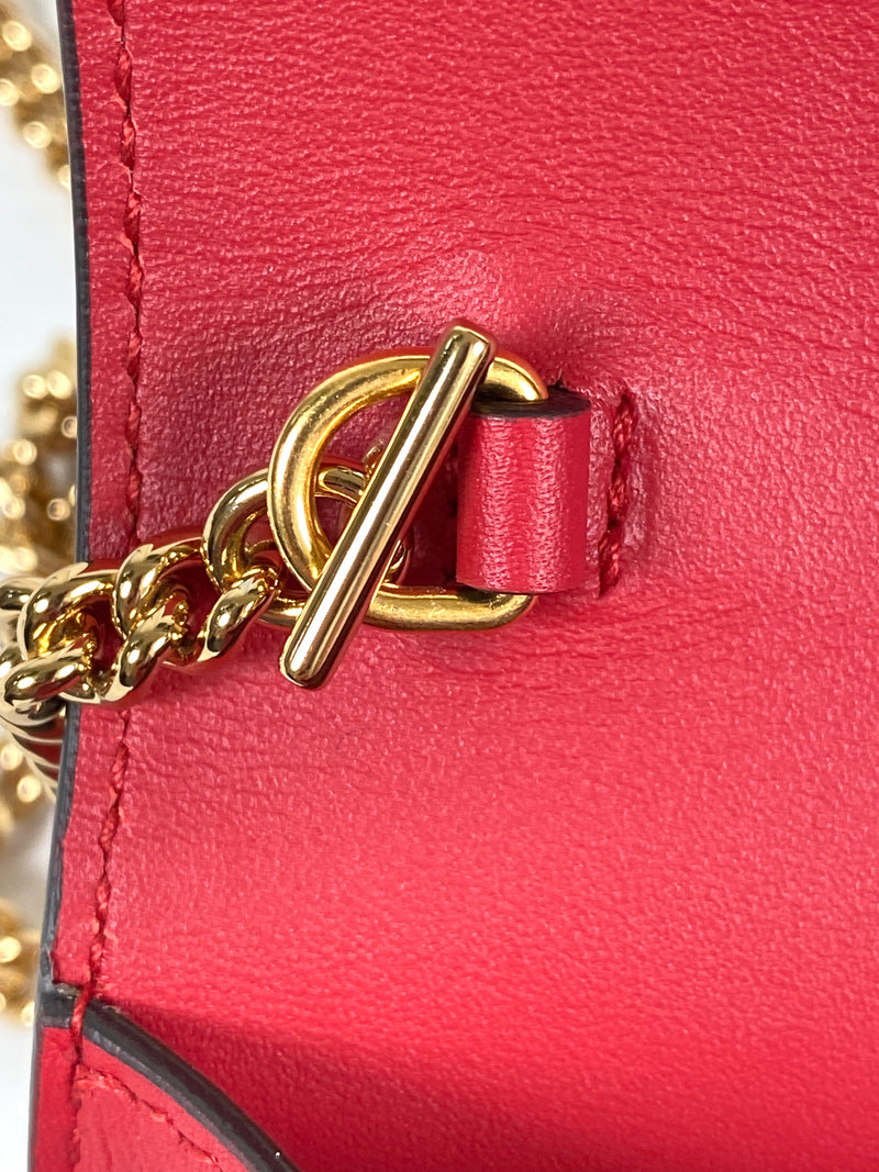 GUCCI - MINI SYLVIE LEATHER CHAIN BAG IN RED