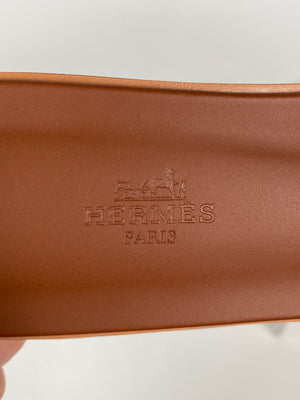 HERMES - ORAN SANDALS IN TAN LEATHER - SZ 39.5 - NEW IN BOX