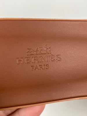 HERMES - ORAN SANDALS IN TAN LEATHER - SZ 39.5 - NEW IN BOX