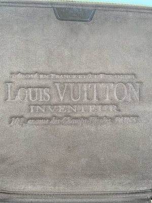 LOUIS VUITTON - HORIZON LAPTOP SLEEVE 15 DAMIER EBENE CANVAS – RE