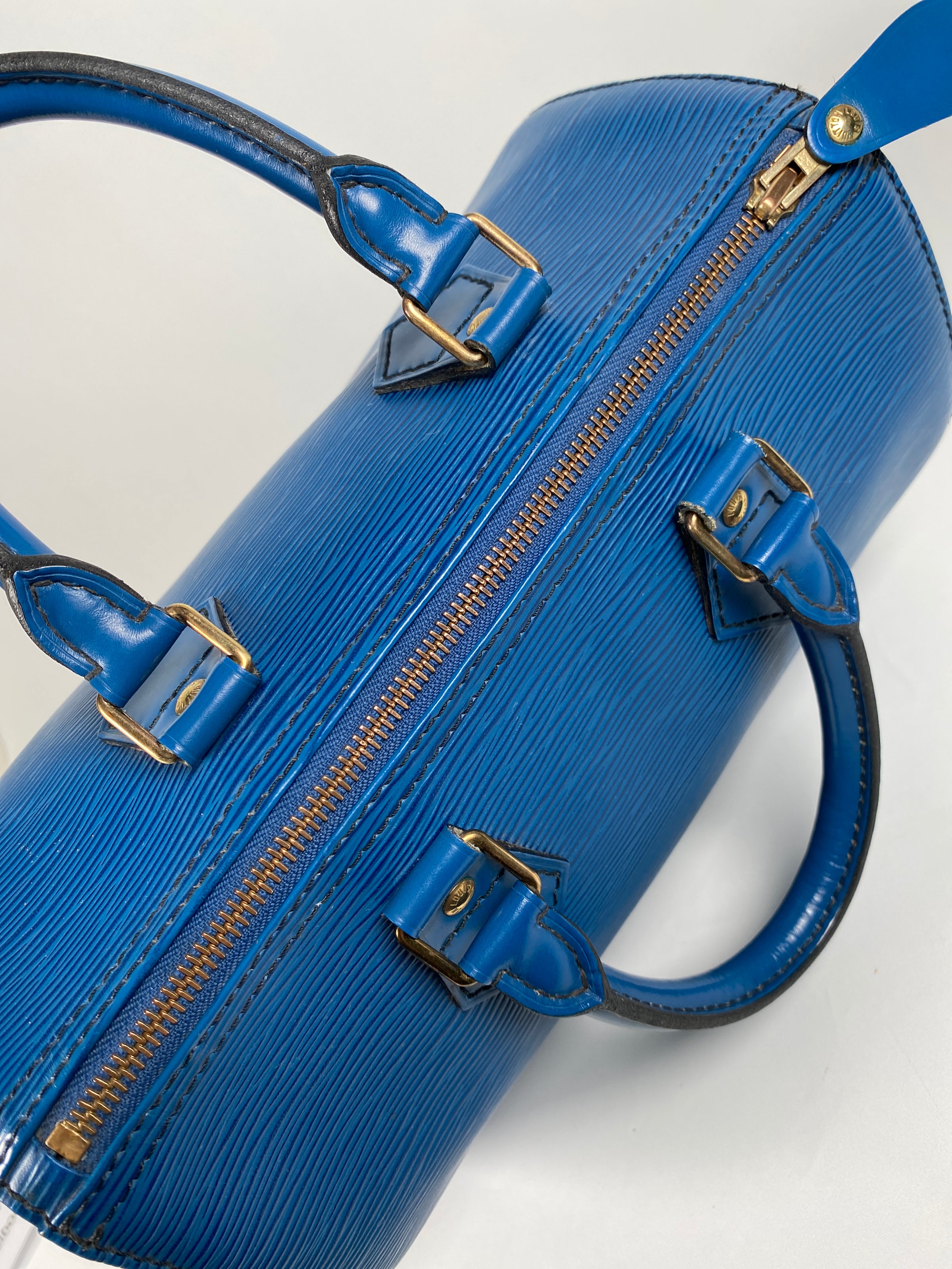 LOUIS VUITTON Blue Leather M43015 Epi Speedy 25 Mini Hand Bag VI0964