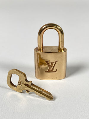 LOUIS VUITTON - MONOGRAM SPEEDY 30 - Yr 2002