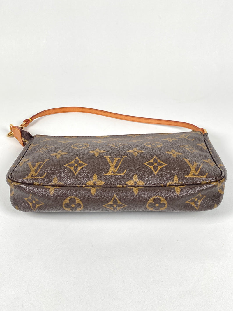 LOUIS VUITTON - MONOGRAM CANVAS POCHETTE ACCESSORIES