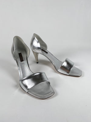 LOUIS VUITTON - SILVER D'ORSAY MID HEEL PUMPS - SZ 37