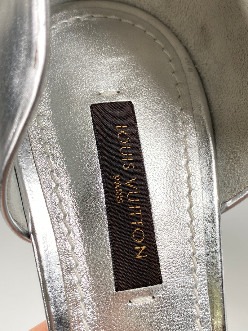 LOUIS VUITTON - SILVER D'ORSAY MID HEEL PUMPS - SZ 37