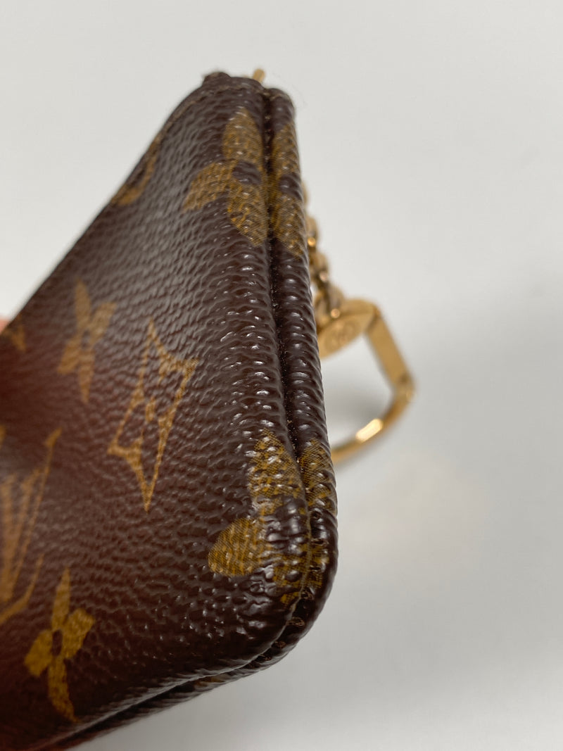 LOUIS VUITTON - POCHETTE CLES KEY CASE IN MONOGRAM CANVAS
