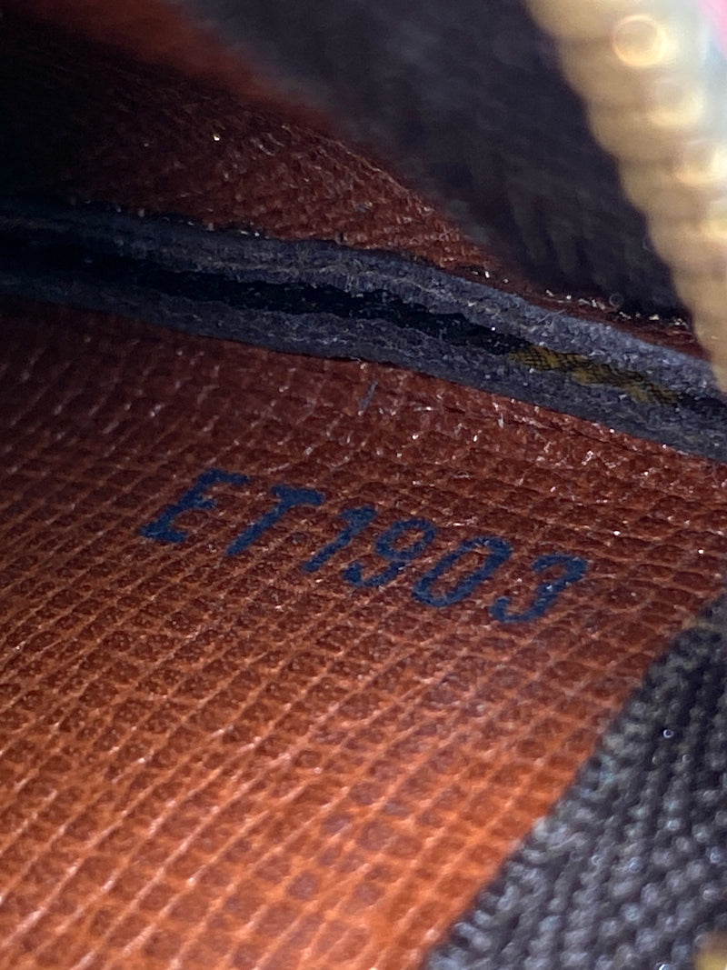 LOUIS VUITTON - POCHETTE CLES KEY CASE IN MONOGRAM CANVAS