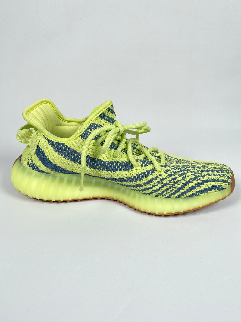 ADIDAS YEEZY - ULTRABOOST 350 V2 SEMI FROZEN YELLOW - SZ 7.5 US MENS