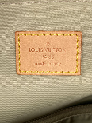 LOUIS VUITTON - DAMIER GEANT ALBATROS TOILETRY BAG