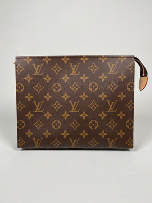 LOUIS VUITTON - TOILETRY 26 IN MONOGRAM CANVAS (YR 2020)