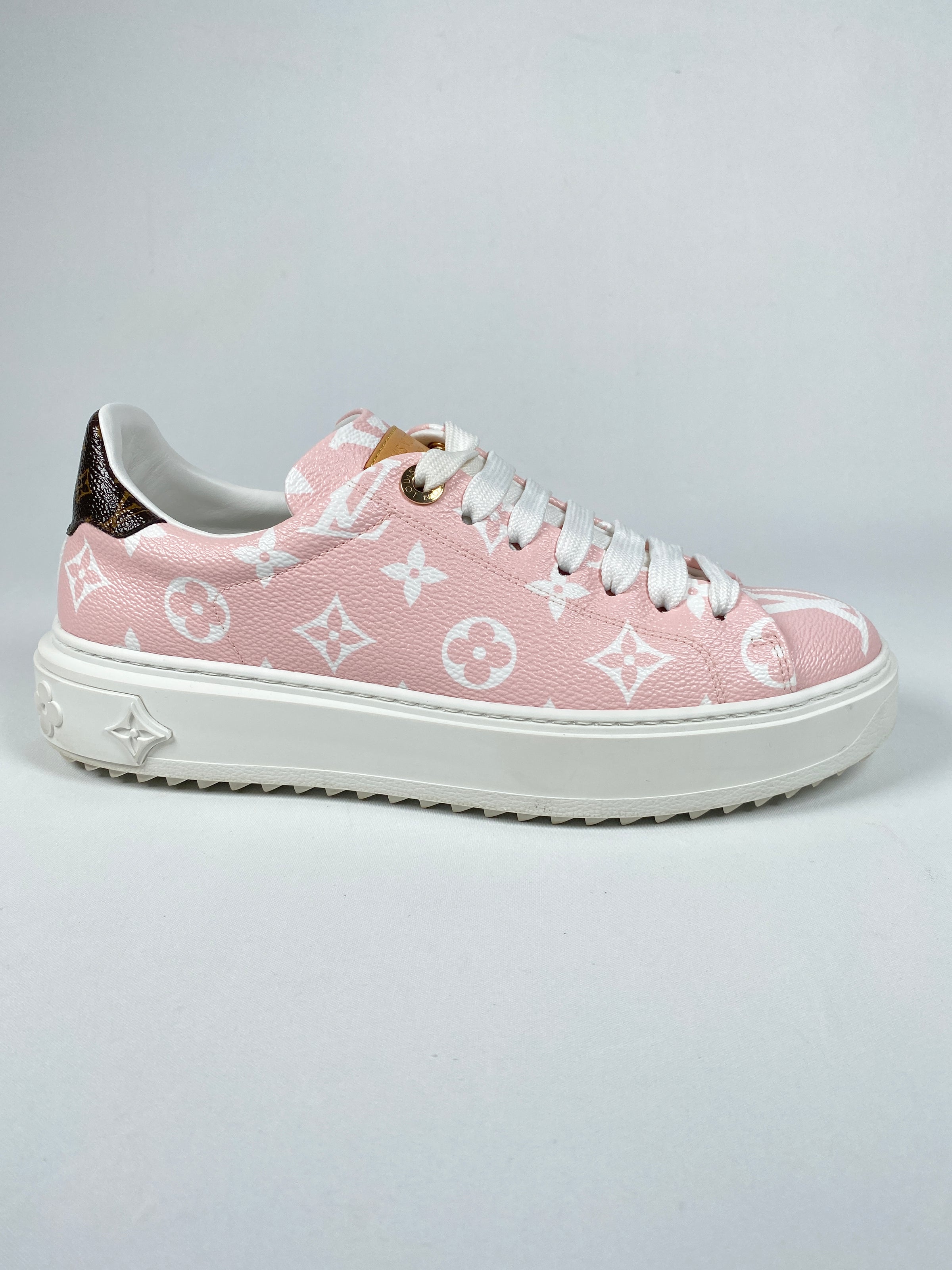 LOUIS VUITTON - TIME OUT SNEAKER IN ROSE - SZ 38 – RE.LUXE AU