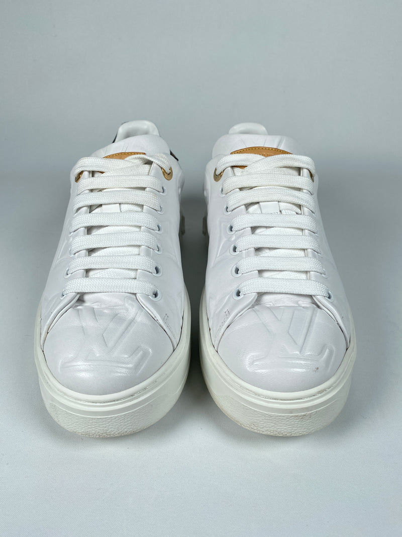 LOUIS VUITTON - TIME OUT SNEAKER IN WHITE - SZ 38