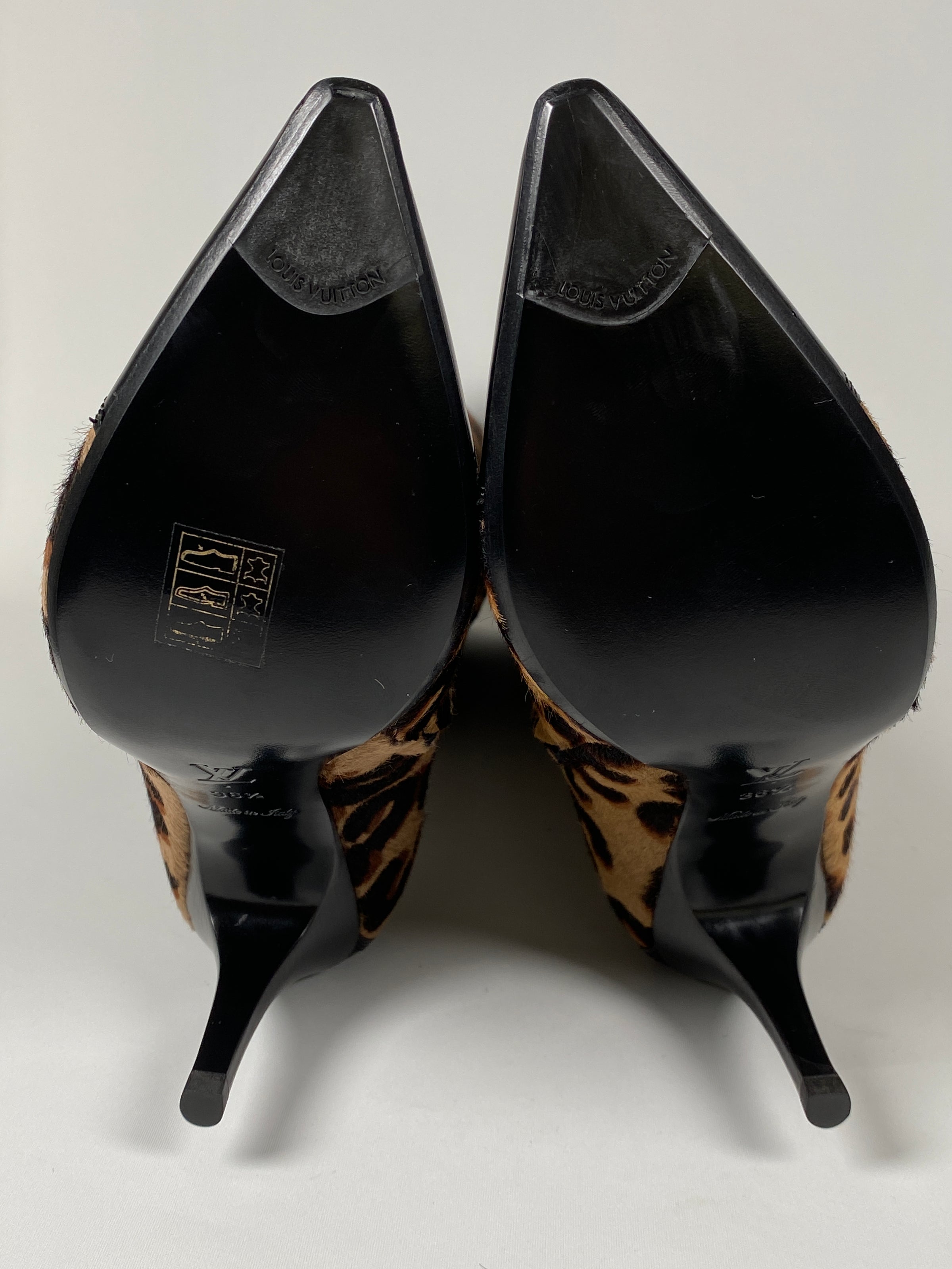 LV Black Leopard Boots in 2023  Louis vuitton shoes heels, Louis