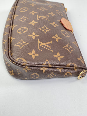 LOUIS VUITTON - LARGE POUCH FROM MULTI POCHETTE ACCESSORIES