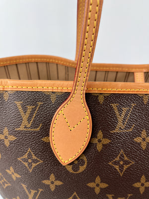 LOUIS VUITTON - NEVERFULL MM TOTE IN MONOGRAM WITH BEIGE INTERIOR