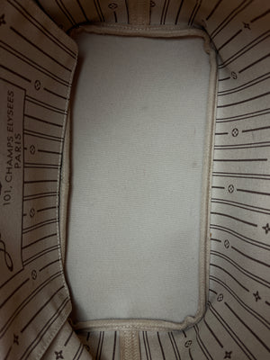 LOUIS VUITTON - NEVERFULL MM TOTE IN MONOGRAM WITH BEIGE INTERIOR