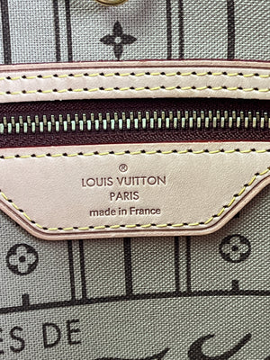 LOUIS VUITTON - NEVERFULL MM TOTE IN MONOGRAM WITH BEIGE INTERIOR