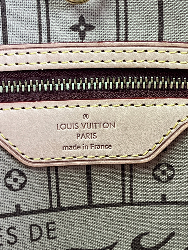 LOUIS VUITTON - NEVERFULL MM TOTE IN MONOGRAM WITH BEIGE INTERIOR