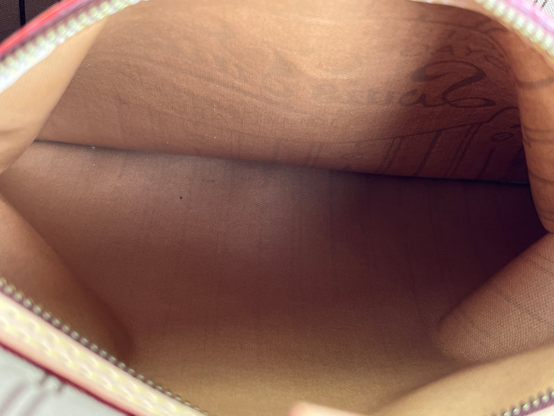 LOUIS VUITTON - NEVERFULL MM TOTE IN MONOGRAM WITH BEIGE INTERIOR