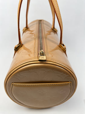 LOUIS VUITTON - BEDFORD PAPILLON BAG IN BEIGE MONOGRAM VERNIS