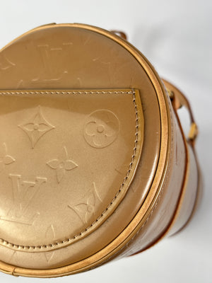 LOUIS VUITTON - BEDFORD PAPILLON BAG IN BEIGE MONOGRAM VERNIS