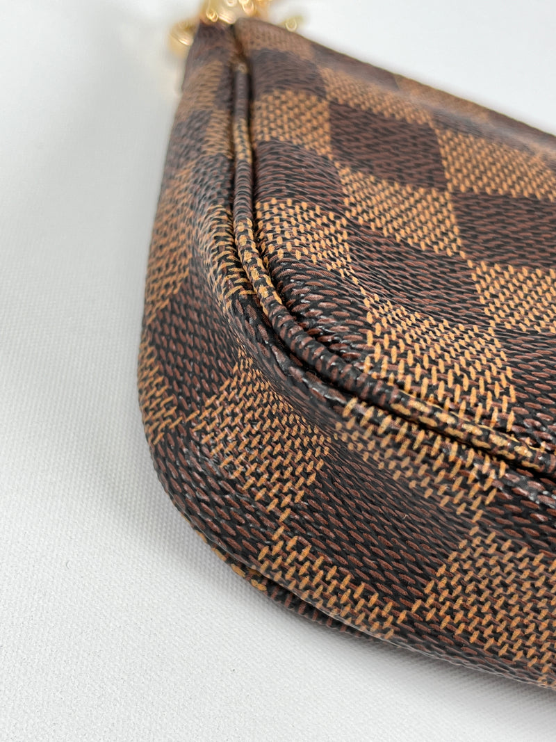 LOUIS VUITTON - BUCKET POCHETTE IN DAMIER EBENE