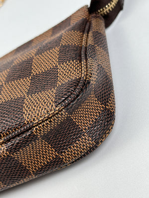 LOUIS VUITTON - BUCKET POCHETTE IN DAMIER EBENE