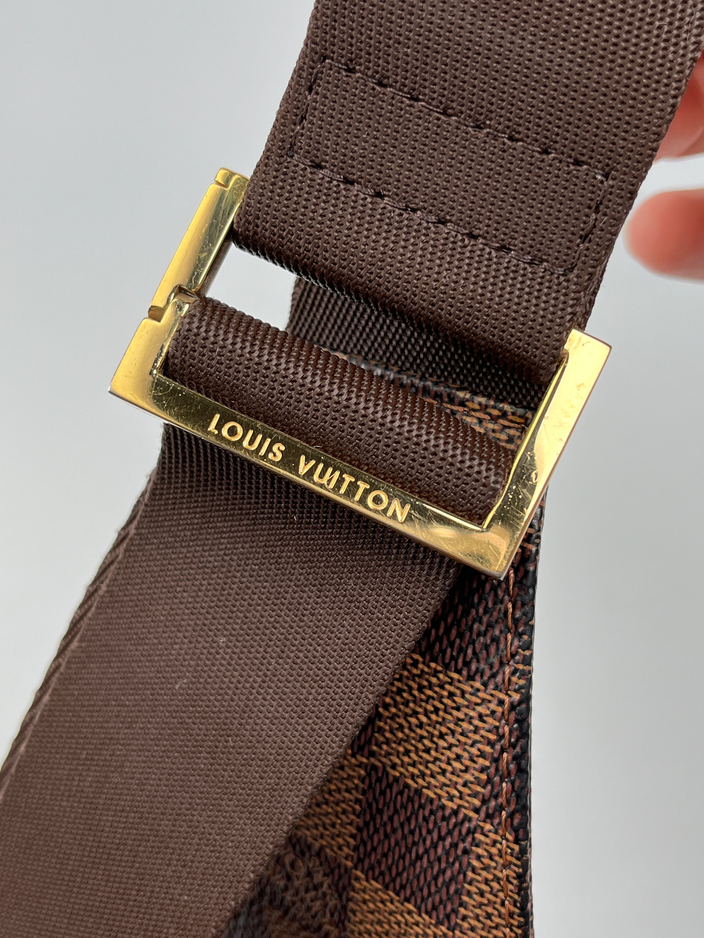 LV Damier Ebene Canvas Belt with Gold Buckle (1:1)