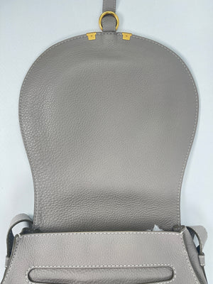 CHLOE - MARCIE MEDIUM SADDLE BAG IN CASHMERE GREY