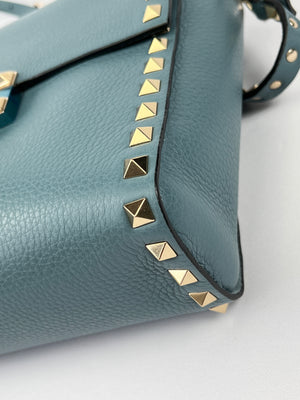 VALENTINO - ROCKSTUD VERTICAL CROSS BODY BAG AMADEUS BLUE