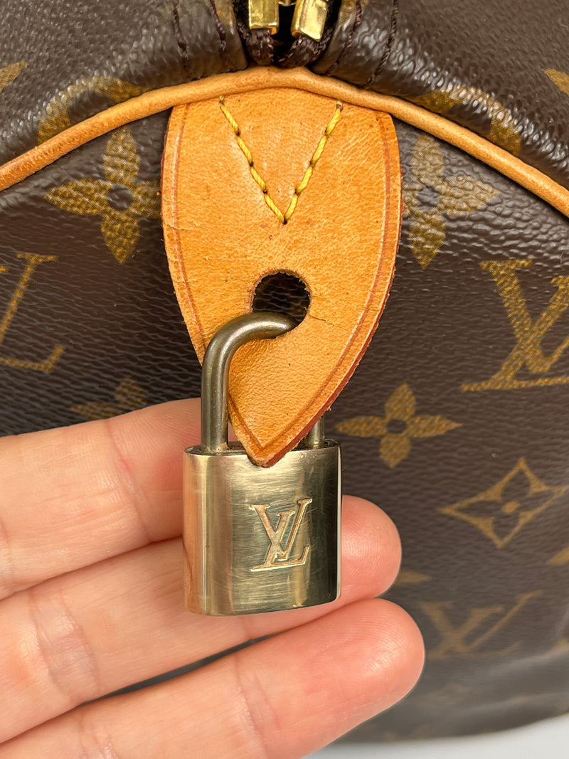 LOUIS VUITTON - MONOGRAM SPEEDY 30 - VINTAGE YR 1998
