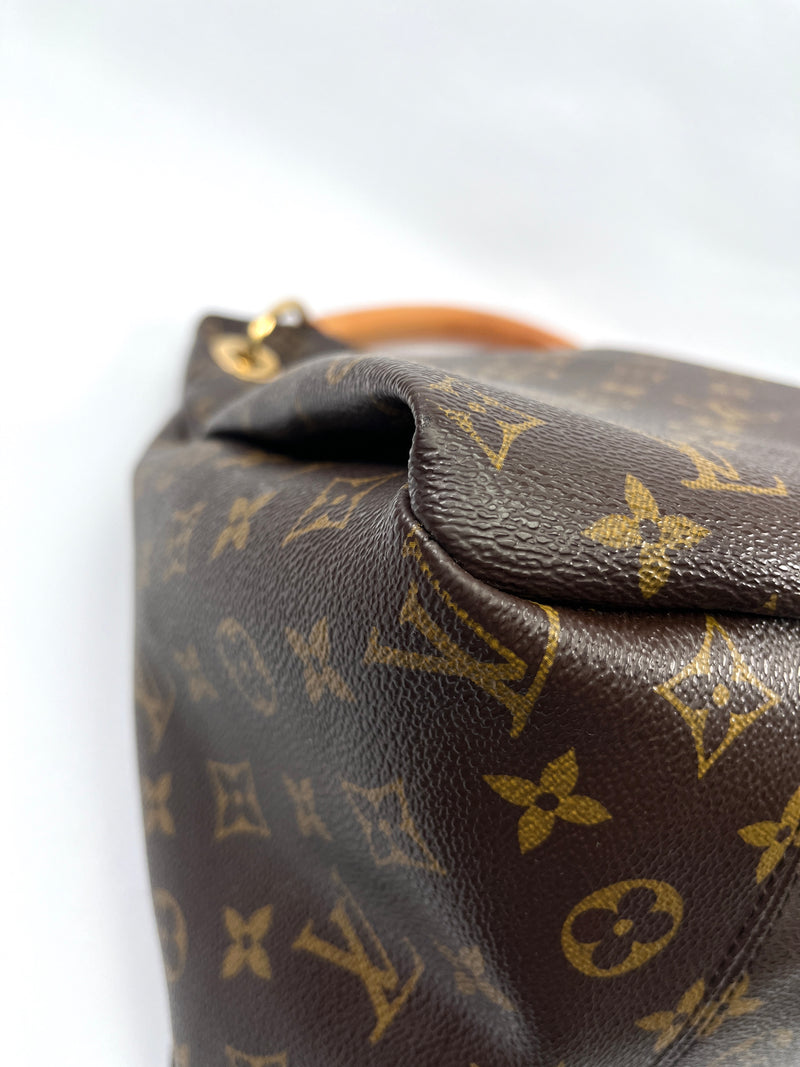 LOUIS VUITTON - ARTSY MM IN MONOGRAM CANVAS