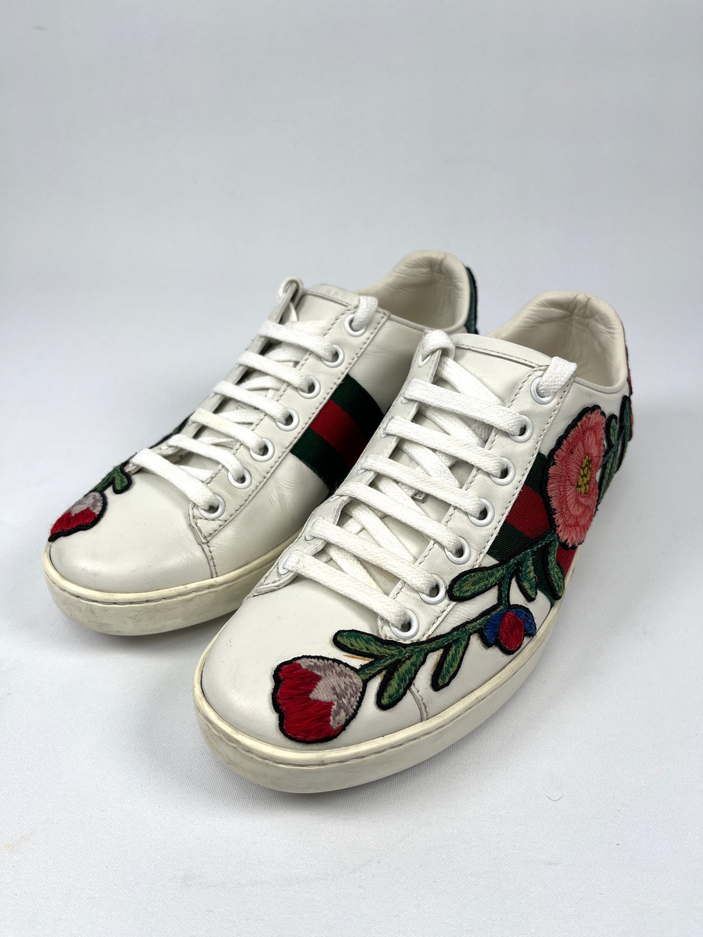 GUCCI - ACE FLORAL EMBROIDERED SNEAKER - SZ 34.5