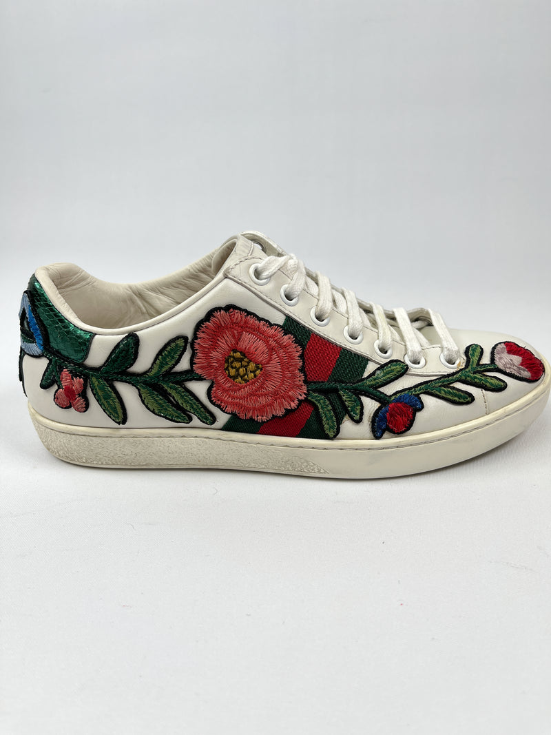 GUCCI - ACE FLORAL EMBROIDERED SNEAKER - SZ 34.5