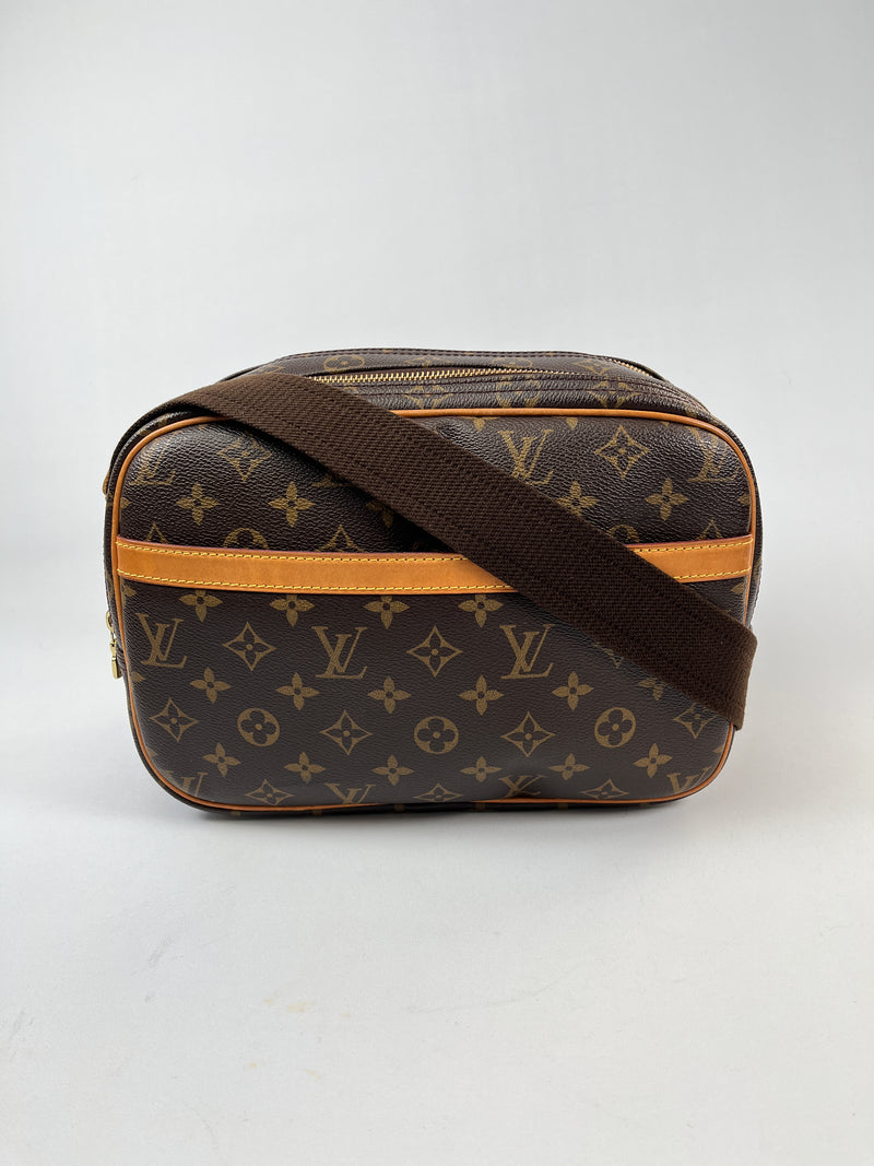 LOUIS VUITTON - REPORTER PM IN MONOGRAM CANVAS - YR 2010